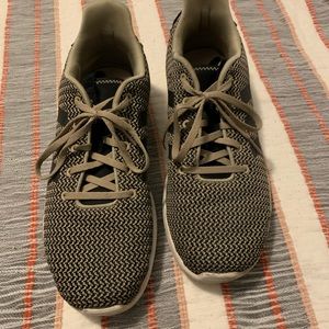 Adidas Cloudfoam Race Tr